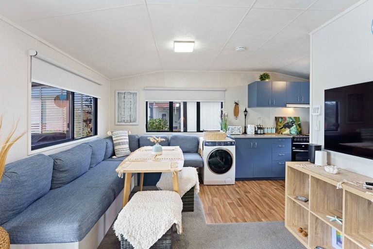 Photo of property in 20 Tasman Road, Otaki Beach, Otaki, 5512