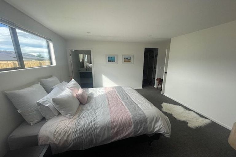 Photo of property in 24 Grandview Road, Lake Hawea, 9382