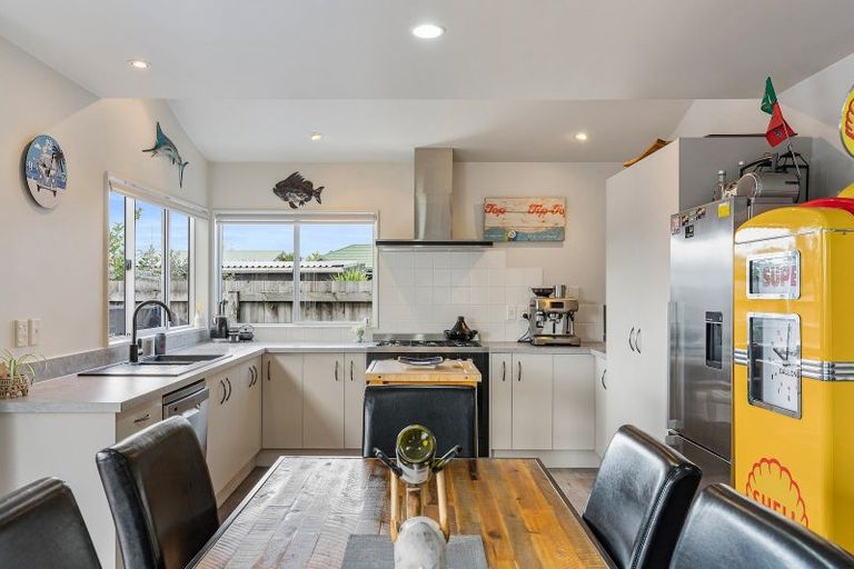 Photo of property in 228a Chartwell Avenue, Whangamata, 3620