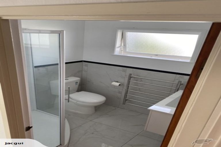 Photo of property in 4/16 Queens Parade, Devonport, Auckland, 0624