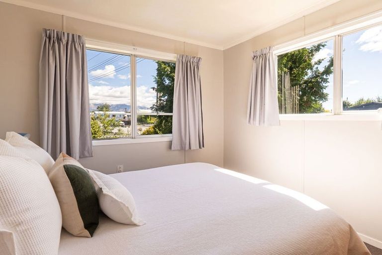 Photo of property in 260 Mackenzie Drive, Twizel, 7901