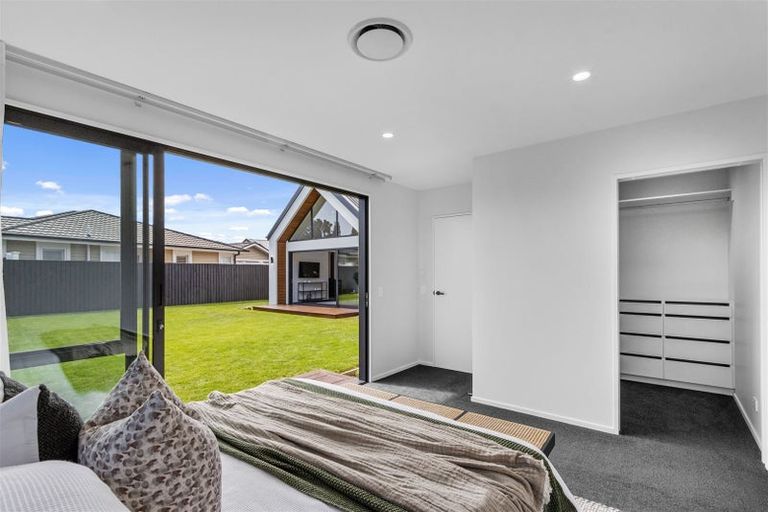 Photo of property in 16 Townson Road, Marshland, Christchurch, 8083