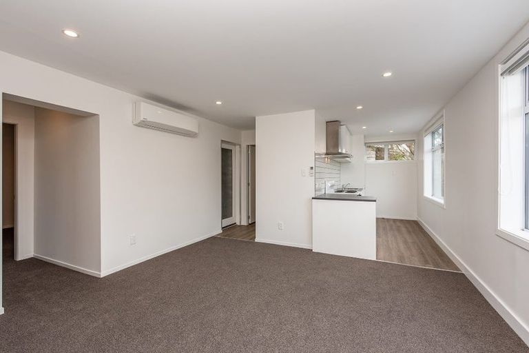 Photo of property in 3/25 Kitchener Terrace, Johnsonville, Wellington, 6037