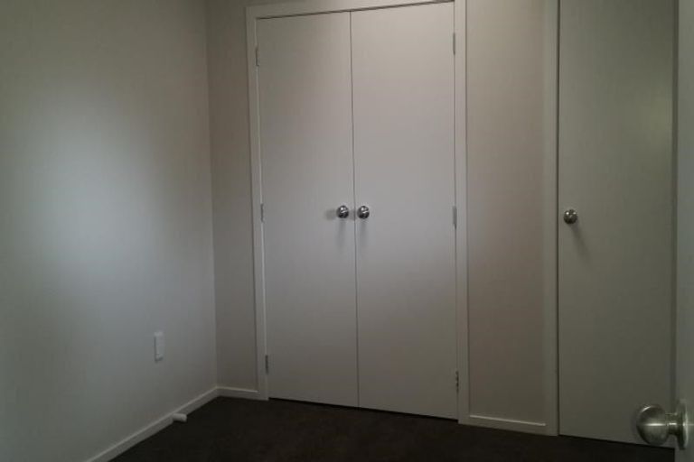 Photo of property in 1/4 Roys Road, Weymouth, Auckland, 2103