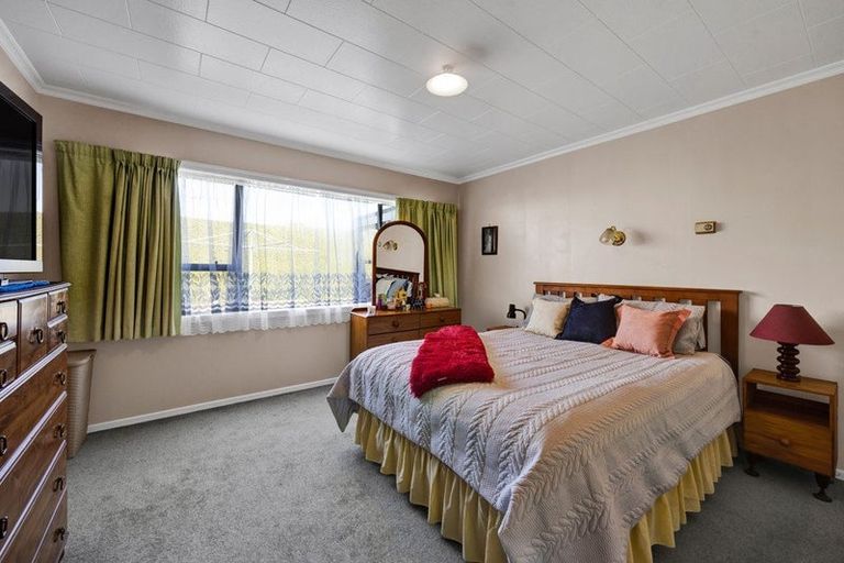 Photo of property in 31 Kamahi Avenue, Hawera, 4610