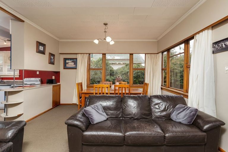 Photo of property in 6 Paul Street, Waimate, 7924