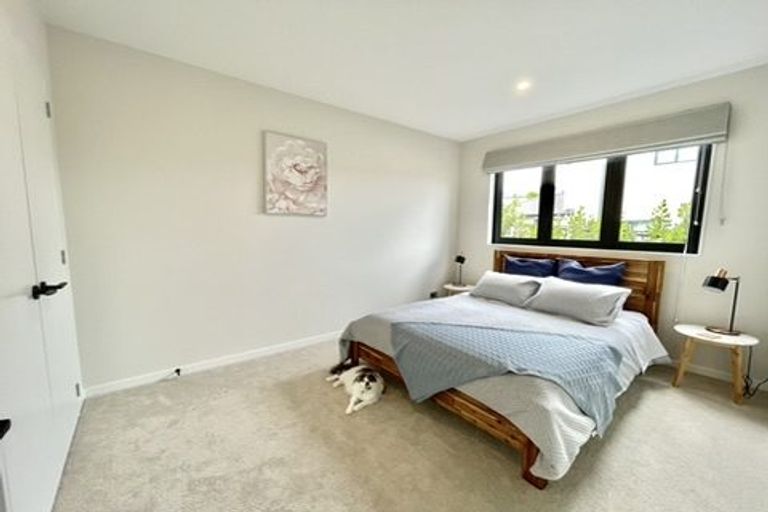 Photo of property in 10 Keel Street, Long Bay, Auckland, 0630