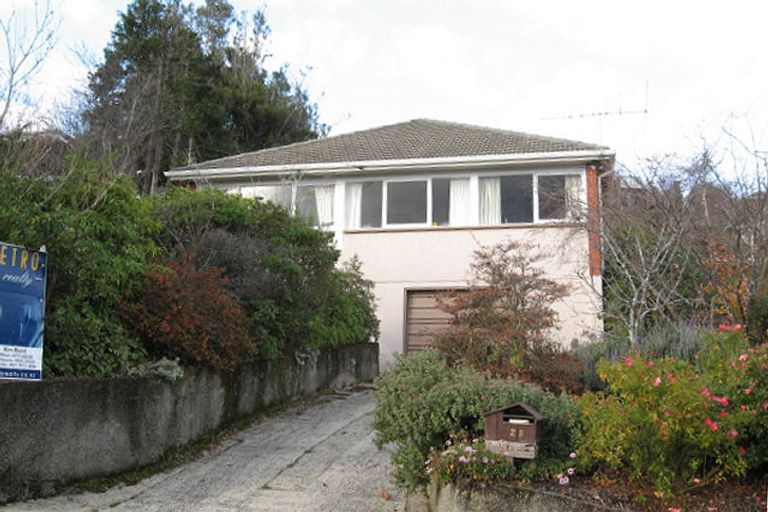 Photo of property in 28 Hocken Street, Kenmure, Dunedin, 9011