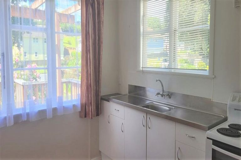 Photo of property in 54 Mungavin Avenue, Ranui, Porirua, 5024