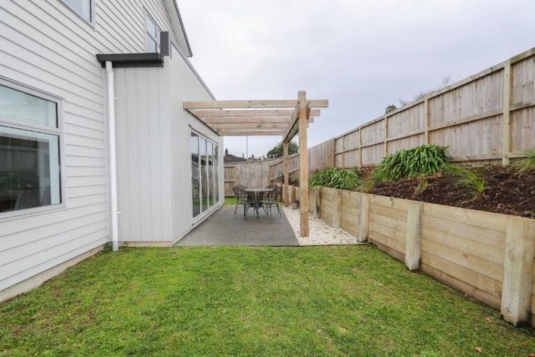 Photo of property in 4/1 Hibiscus Avenue, Hamilton Lake, Hamilton, 3204