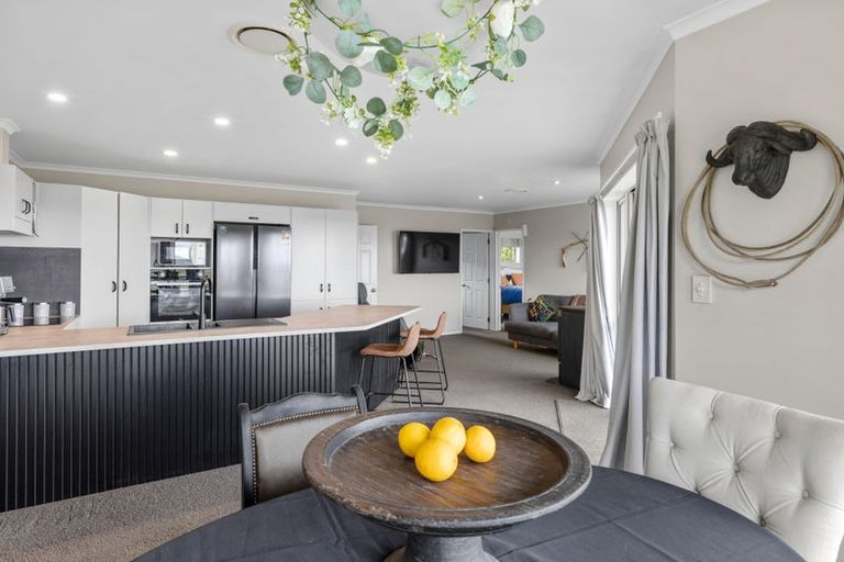 Photo of property in 215 Oyster Point Road, Kaukapakapa, Warkworth, 0984