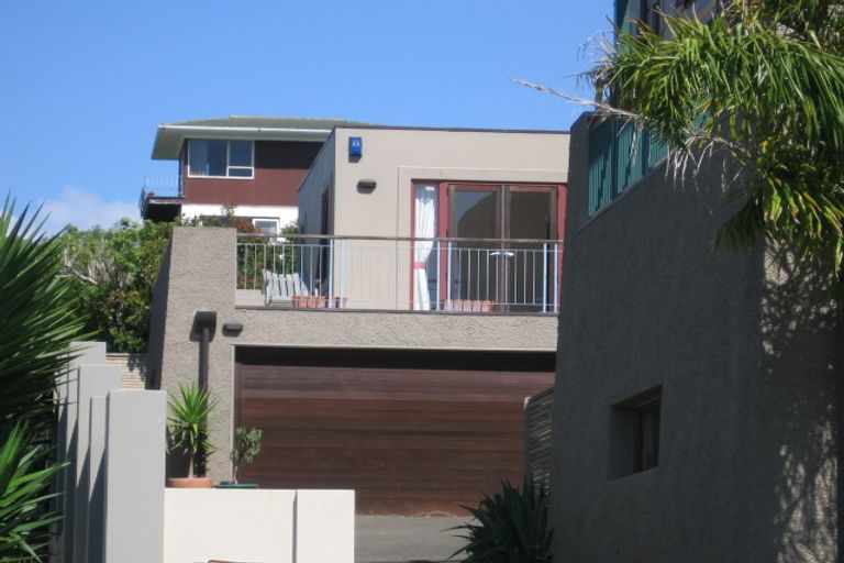 Photo of property in 2/20 Eastcliffe Road, Castor Bay, Auckland, 0620