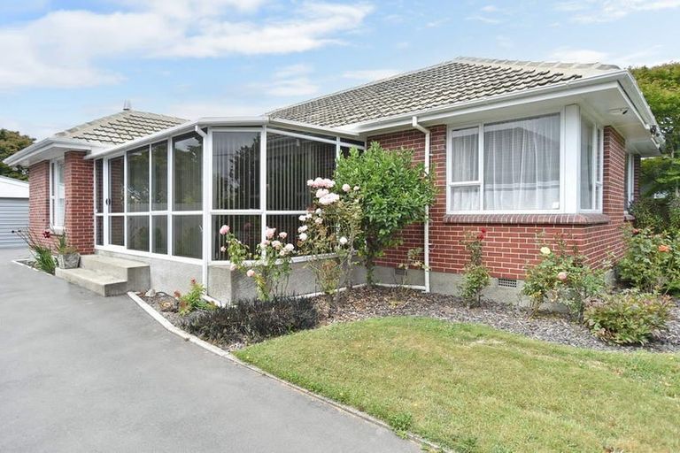 Photo of property in 184 Withells Road, Avonhead, Christchurch, 8042