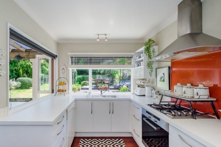 Photo of property in 9 Jeep Road, Raumati South, Paraparaumu, 5032