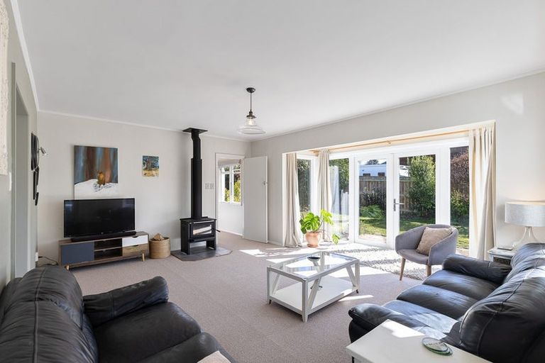 Photo of property in 16 Goddard Road, Tasman, Upper Moutere, 7173