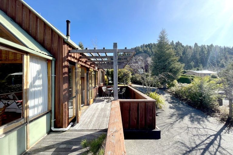 Photo of property in 90 Chalet Crescent, Hanmer Springs, 7334