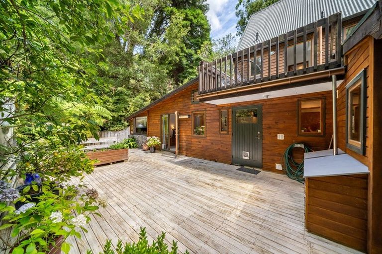 Photo of property in 30c Chatsworth Road, Silverstream, Upper Hutt, 5019