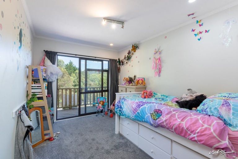 Photo of property in 243 Katherine Mansfield Drive, Whitemans Valley, Upper Hutt, 5371