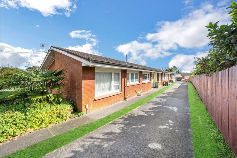 Photo of property in 22 Grande Vue Road, Hillpark, Auckland, 2102