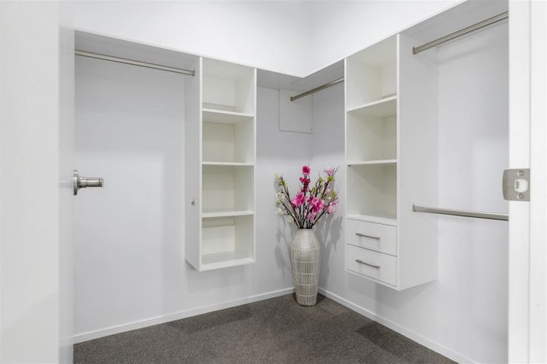 Photo of property in 12 Hampshire Court, Flagstaff, Hamilton, 3210