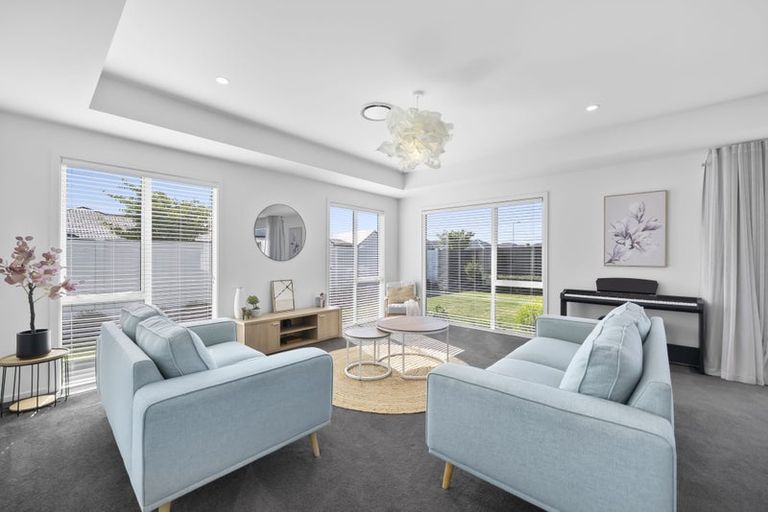 Photo of property in 10 Brooklands Street, Burwood, Christchurch, 8083