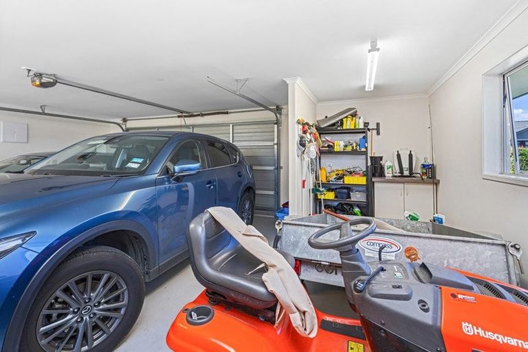 Photo of property in 9 Summerfield Way, Parahaki, Whangarei, 0112