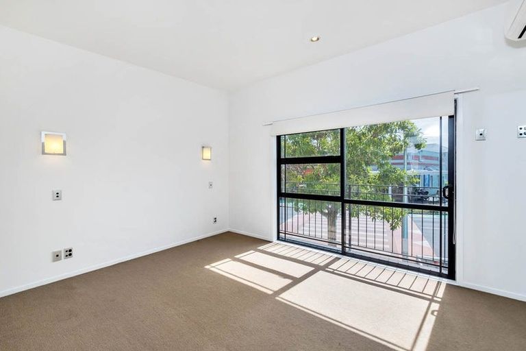 Photo of property in 2e Wilton Street, Grey Lynn, Auckland, 1021