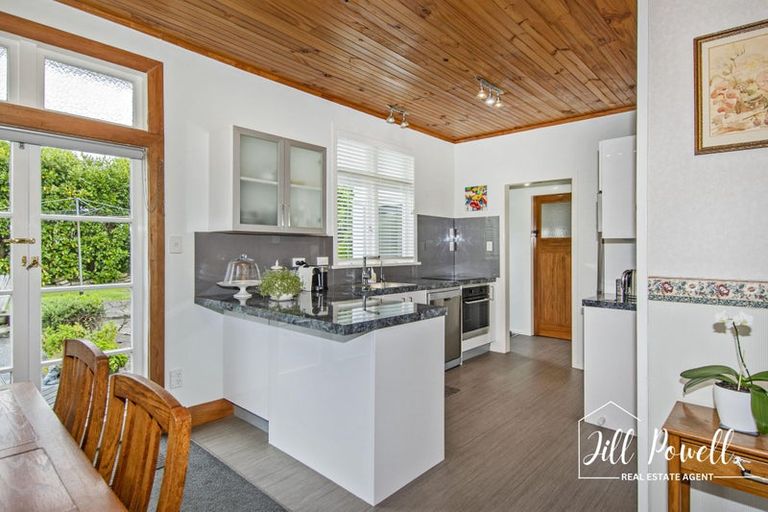 Photo of property in 37 Pahi Road, Paparoa, 0571