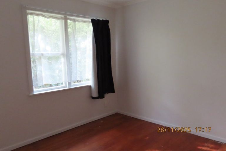 Photo of property in 382 West Coast Road, Glen Eden, Auckland, 0602