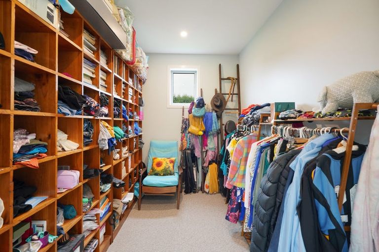 Photo of property in 124 Fairweather Road, Mill Road, Invercargill, 9872