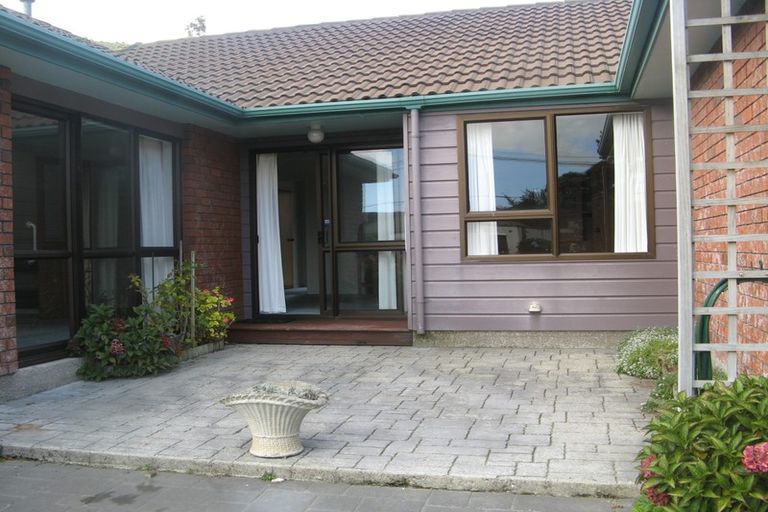 Photo of property in 30a Wyndrum Avenue, Waterloo, Lower Hutt, 5011