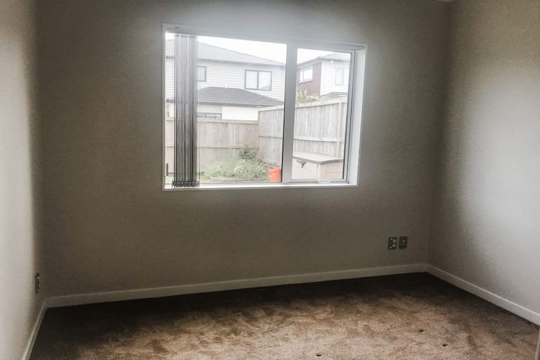 Photo of property in 18 Tinaku Road, Flat Bush, Auckland, 2019