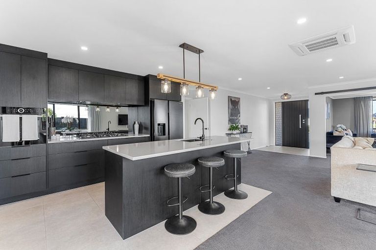 Photo of property in 52 Terry Came Drive, Cambridge, 3434