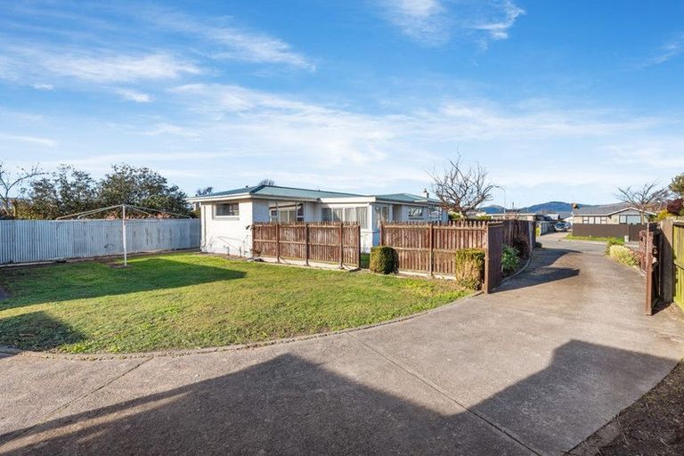 Photo of property in 30 De Havilland Street, Hornby, Christchurch, 8042