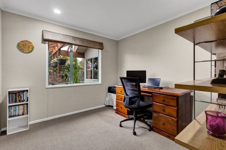 Photo of property in 96c Branch Road, Highlands Park, New Plymouth, 4312