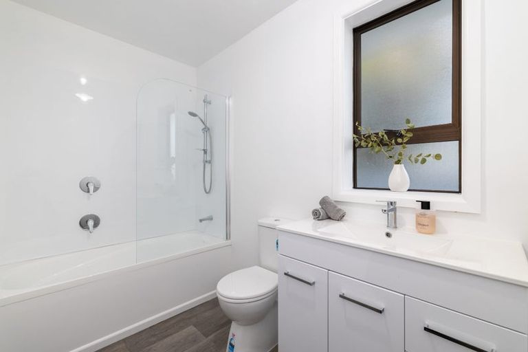 Photo of property in 48 Tauiwi Crescent, Hei Hei, Christchurch, 8042