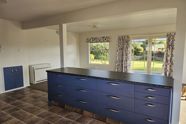 Photo of property in 27 Allan Street, Waimate, 7924