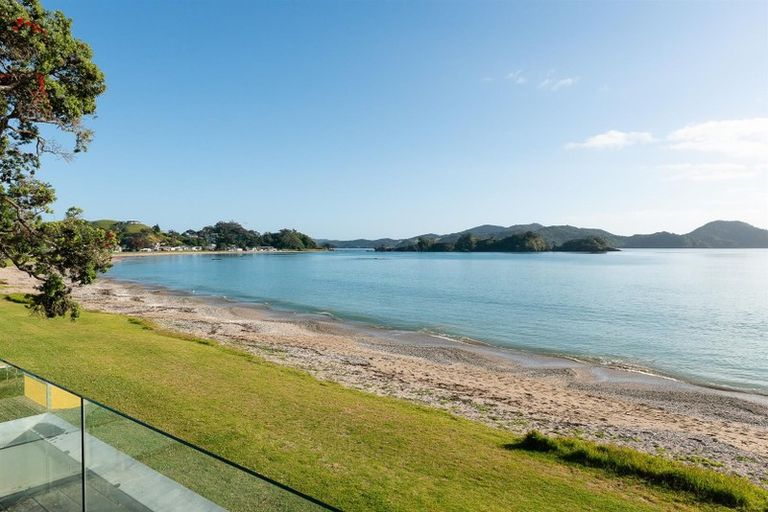 Photo of property in 9a Te Kapua Street, Oakura, Hikurangi, 0184