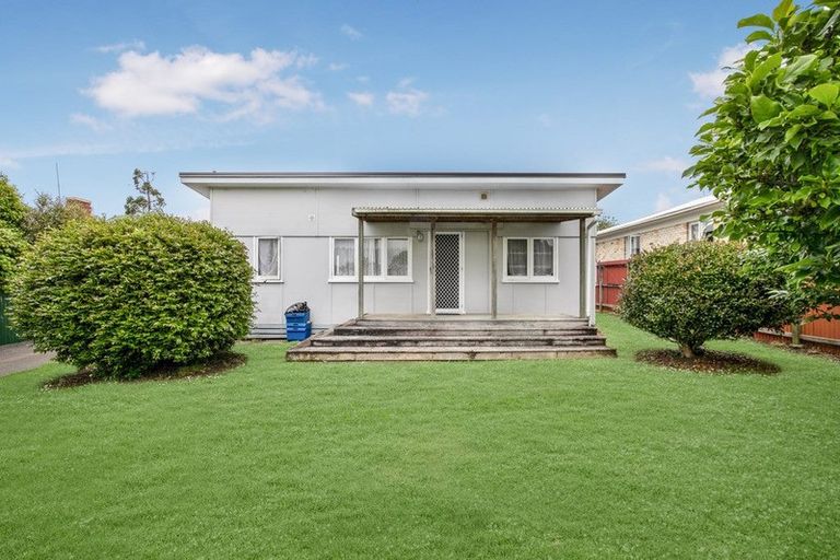 Photo of property in 7 Church Street, Tuakau, 2121