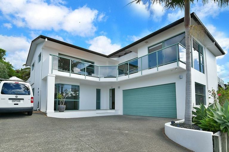 Photo of property in 21 Beach Road, Manly, Whangaparaoa, 0930