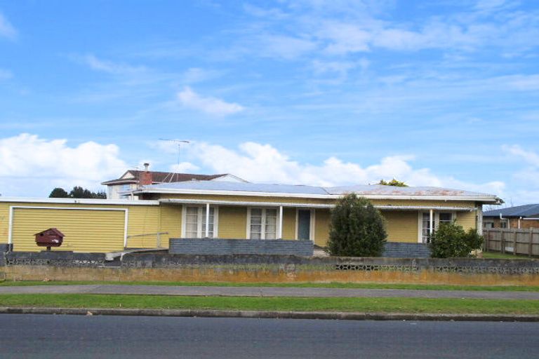 Photo of property in 149 Hall Avenue, Favona, Auckland, 2024