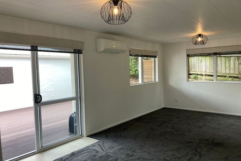 Photo of property in 57 Andrew Road, Howick, Auckland, 2010