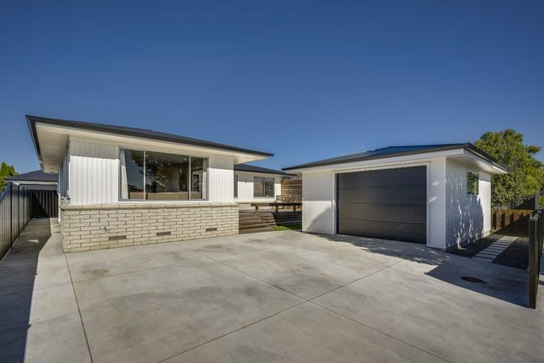 Photo of property in 23 Laurent Place, Greenmeadows, Napier, 4112