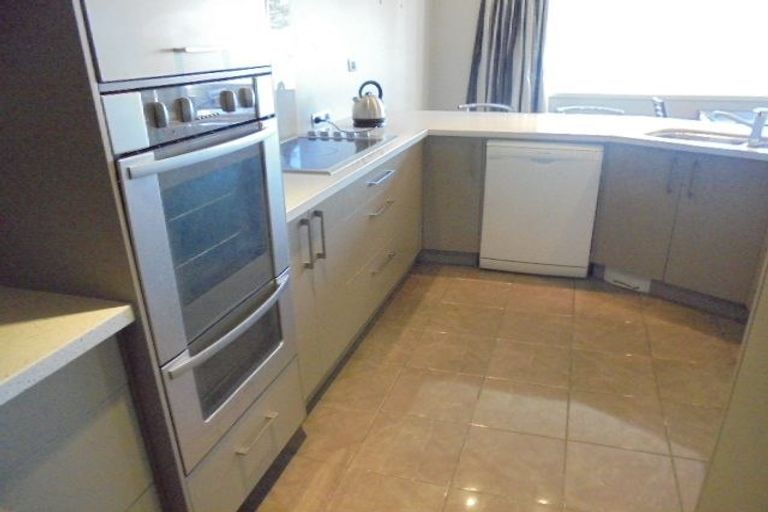 Photo of property in 435 Marine Parade, Napier South, Napier, 4110