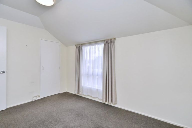 Photo of property in 8/34 Somerset Crescent, Spreydon, Christchurch, 8024