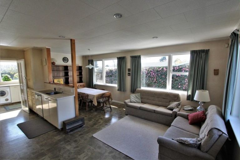 Photo of property in 16 Tay Street, Tokoroa, 3420