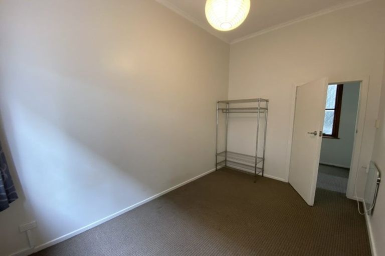 Photo of property in 96 Pirie Street, Mount Victoria, Wellington, 6011