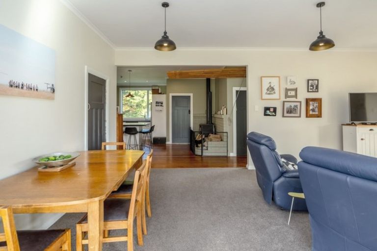 Photo of property in 291 Hinemoa Valley Road, Kaitawa, Pahiatua, 4981