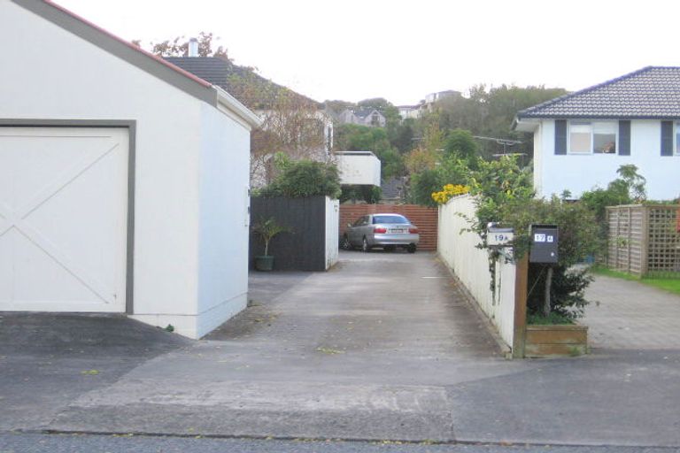 Photo of property in 2/19 Eastern Beach Road, Eastern Beach, Auckland, 2012