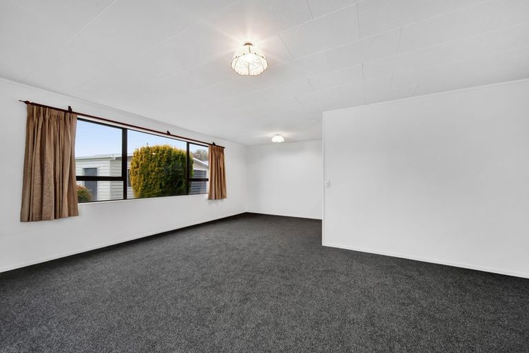 Photo of property in 13 Manuka Place, Hawera, 4610